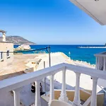 P I G A D I A B A Y 3* Karpathos Town (Pigadia)