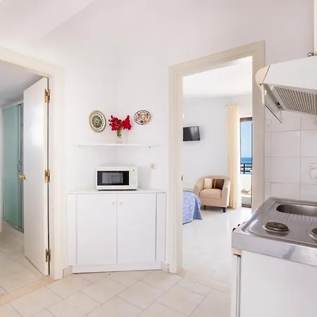 P I G A D I A B A Y Apartahotel 3*