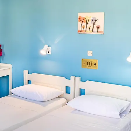 P I G A D I A B A Y Aparthotel