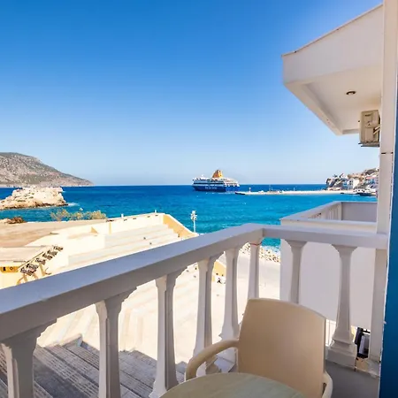 P I G A D I A B A Y 3* Karpathos