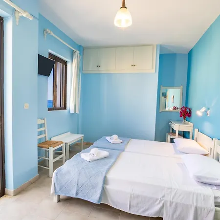 P I G A D I A B A Y 3* Karpathos