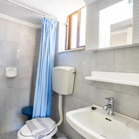 P I G A D I A B A Y Lägenhetshotell 3*