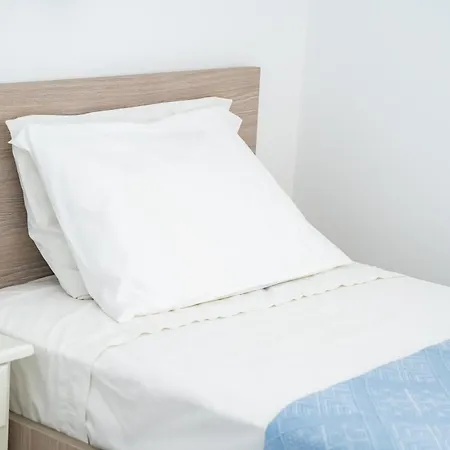 P I G A D I A B A Y Aparthotel Karpathos