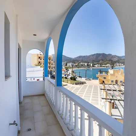 P I G A D I A B A Y Karpathos