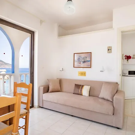 P I G A D I A B A Y Lägenhetshotell Karpathos