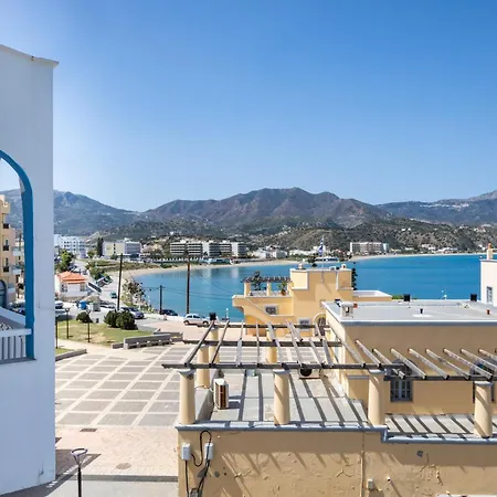 P I G A D I A B A Y Lägenhetshotell Karpathos