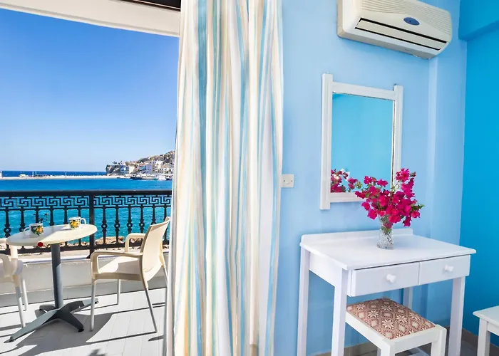 P I G A D I A B A Y Aparthotel Karpathos