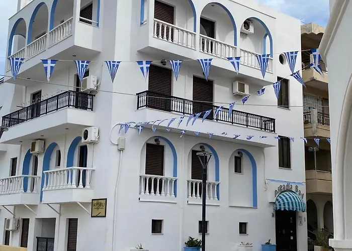 P I G A D I A B A Y Ξενοδοχείο με διαμερίσματα 3*