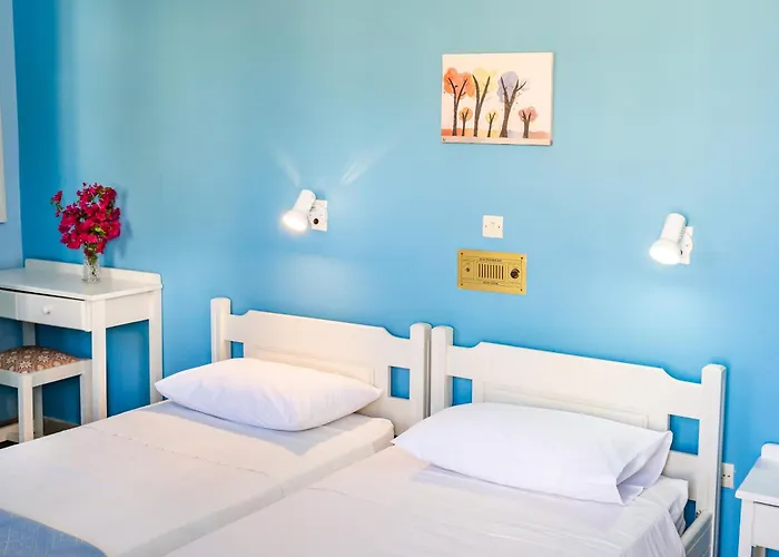 P I G A D I A B A Y Aparthotel