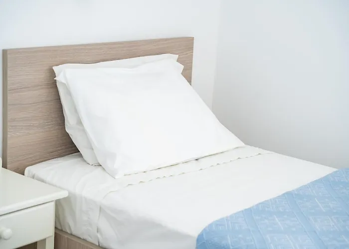 P I G A D I A B A Y Aparthotel Karpathos