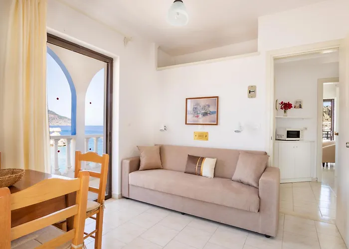 P I G A D I A B A Y شقة فندقية كارباثوس