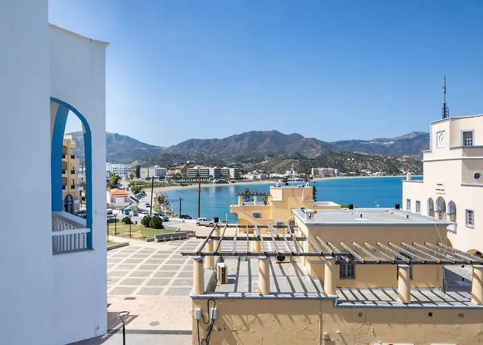 P I G A D I A B A Y Ξενοδοχείο με διαμερίσματα Κάρπαθος